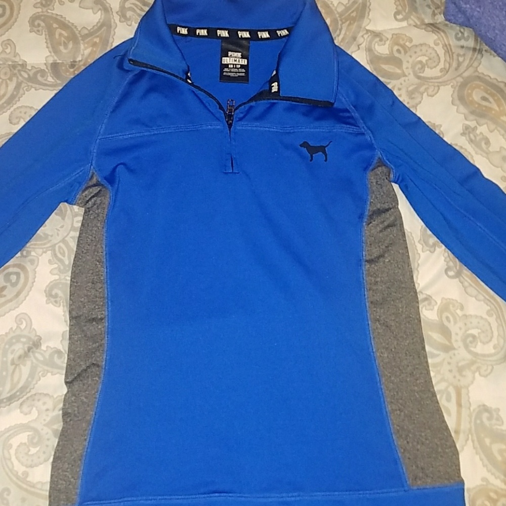 1 day Sale 💕 Quarter Zip sweater